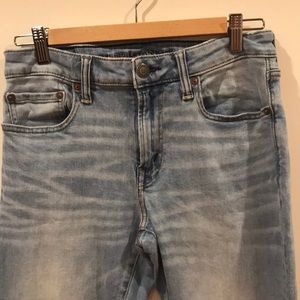 MENS AMERICAN EAGLE AIRFLEX+ JEANS